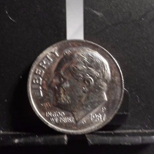 UNCIRCULATED 1987P FDR DIME COIN (101516)1 - Picture 1 of 3