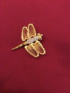 Vintage Dragonfly Metal Pin Brooch Gold Tone Clear Rhinestones - Picture 1 of 2