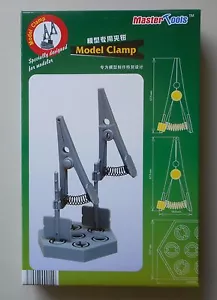 2 MODEL CLAMPS BASE MASTER TOOLS TRUMPETER SCALE MODEL ACCESSORY - Picture 1 of 2