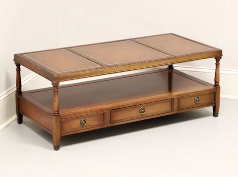 GORDON'S Late 20th Century Mahogany Federal Style Leather Top Coffee Table Cover