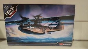 Aereo Militare PBY-5A catalina Black Cat modellino 1-72 idrovolante da guerra - Imagen 1 de 3