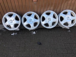 4xkomplette Alufelgen+4xNeu Luftventile 6JX15H2 ET:49 für Opel Astra,Corsa,Combo - Bild 1 von 12