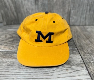 University Of Michigan Wolverines Zephyr Yellow Fitted Hat Baseball Cap Size 7 - Image 1 of 4