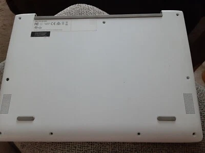 8S1102-03826 FUNDA HYBASE ORIGINAL LENOVO C330 81 BLANCO CROMO (C) Foto 1 de 4