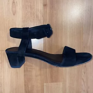 VINCE. Rena City schwarze Wildleder-Sandalen Blockabsatz Knöchelriemen Damengröße 6 - Bild 1 von 11