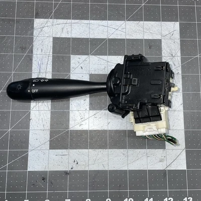 Interruptor de señal de giro de luz de carretera Scion XB 2004 2006 Foto 1 de 4
