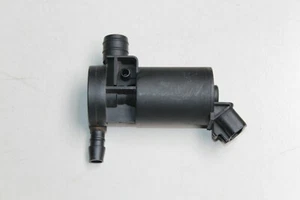 Wischwasserpumpe Waschwasserpumpe Lexus IS 220d XE2 Bj.07 - Bild 1 von 4