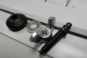 200 cada uno; 200 8-32 Acero Cromado Tuerca Ala Enchapado en Zinc Lavadora Perno Grifo Goma - Imagen 1 de 5