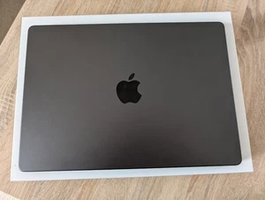 Apple M4 14" MacBook Pro - Space Black - M4 | 16GB | 512GB - Afbeelding 1 van 8