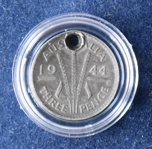 3 Pence / Threepence „George VI“, Australien, 1944, Silber (ss/VF) - Bild 1 von 7