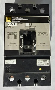 Disyuntor Square D, 225 Amp 3 Polos KAL36225 - Imagen 1 de 6
