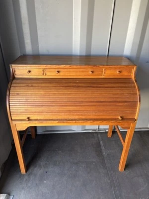 Escrivaninha dinamarquesa moderna de teca meados do século 1960 obra-prima por Andres Hansen - Imagem 1 de 4