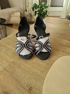 Danceandsway Damen Tanzschuhe Strass,Riemschen Gr 36,5-37,5 cm/neu - Bild 1 von 8