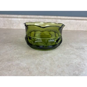 Decorative Green Glass 10oz Condiments Container - Picture 1 of 3