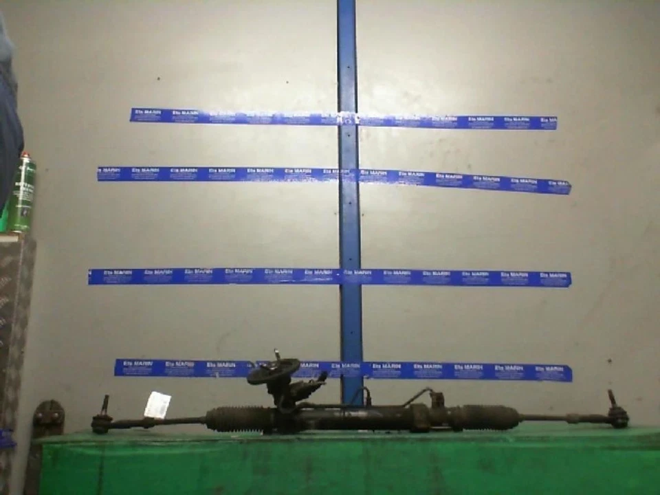 Cremaillere assistee CHRYSLER PT CRUISER PHASE 1 BREAK 4656184AF - Photo 1/1