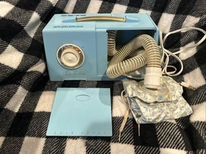 Combo secador de pelo con capó Lady Sunbeam de colección AZUL COMO NUEVO modelo portátil DHD-1 ¡FUNCIONA!! - Imagen 1 de 15