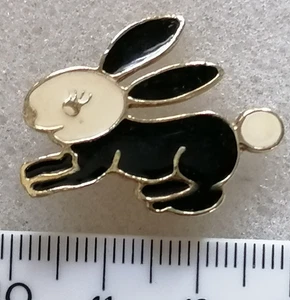 Brosche mit Emaille Häschen Modeschmuck - Bild 1 von 6