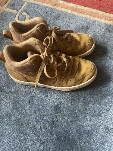 Scarpe da ginnastica nike marrone 4 5