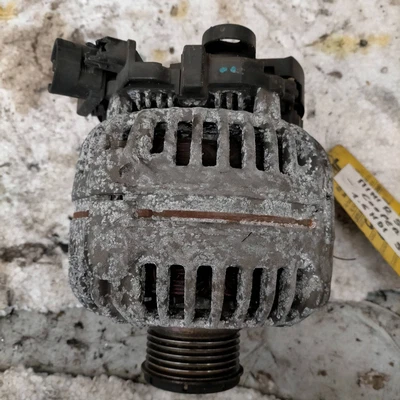 12317806779 Alternatore  MINI MINI (R56) 1.6 16V D Cooper Ber 3p/d/1560cc - Immagine 1 di 4