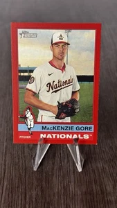 2025 Topps Heritage - High Number SP Mackenzie Gore #467 Red Border - Picture 1 of 2