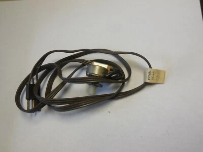 Radio control de fader trasero Ford Fairlane 1967 nuevo de stock C7OZ-18972-A Foto 1 de 2