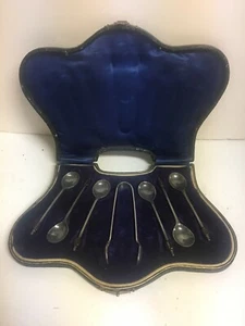ANTICO SET 6 CUCCHIAINI DA CAFFÈ ESPRESSO VINTAGE IN ARGENTO CON PINZE IN SCATOLA - Foto 1 di 6