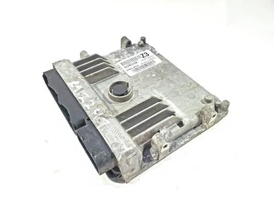 Toyota Corolla 2016 OEM ECM 89661-0Z630 módulo de control electrónico Foto 1 de 4