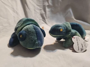 Lot Of 2 TY Beanie Baby RAINBOW the Chameleon & IGGY the Iguana Stuffed Toys - Picture 1 of 9
