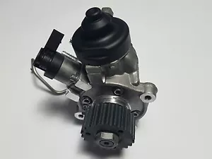VW Audi Seat Skoda 2,0 TDI BOSCH Hochdruckpumpe Einspritzpumpe 04L130755D DEFEKT - Bild 1 von 3
