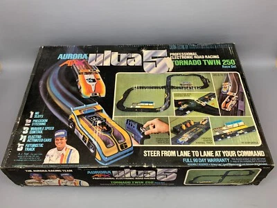 AURORA AFX ULTRA 5 TORNADO TWIN 250 ROAD RACE TRACK SET #2912 + Shadow #3007 - Image 1 of 4