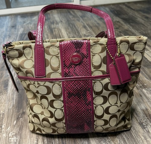 Borsa a tracolla Coach Signature Stripe Python Tote Bag rosa lampone F25706