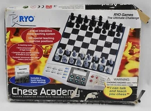 RYO Chess Academy Schach Computerspiel fast komplett funktioniert - Bild 1 von 3