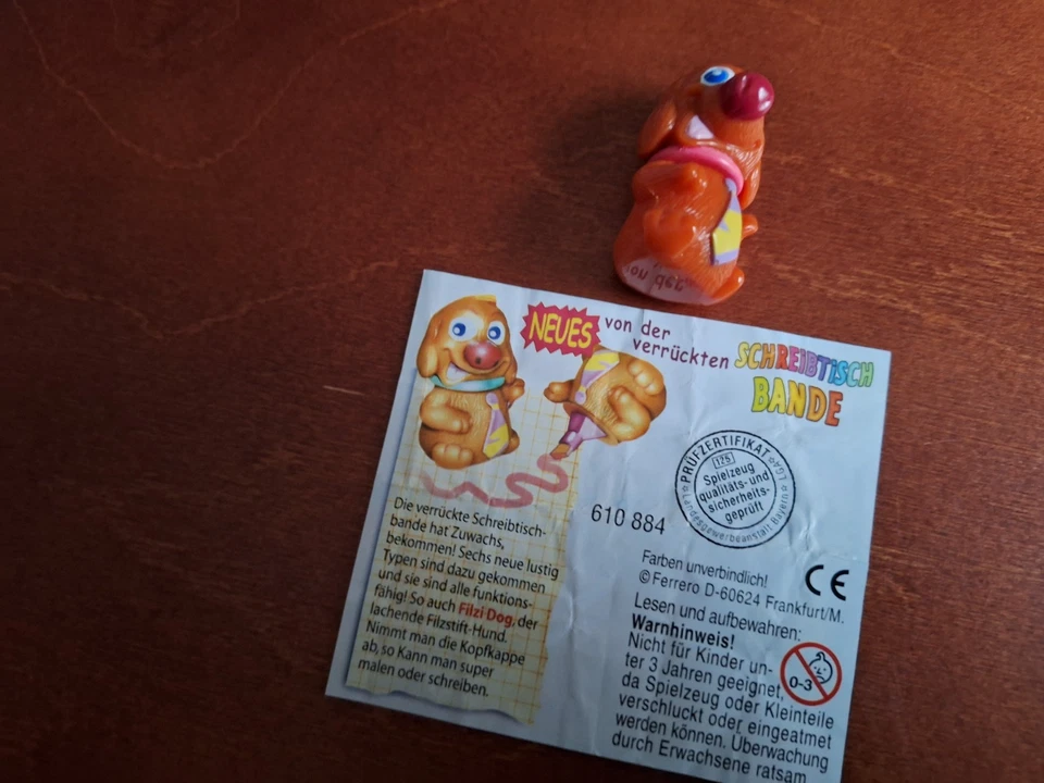 Ü-Ei Neues von der verrückten Schreibtischbande D 2003 Filz Dog 610 884 - Bild 1 von 1
