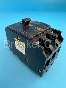Square D QO3100 100 Amp 3 Pole 240V Circuit Breaker | Type QO | Plug-On 100A 3P - Picture 1 of 9