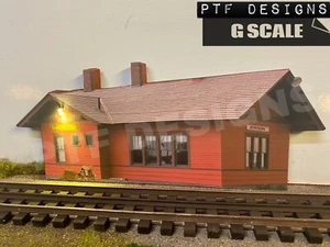 ESTACIÓN DE TREN escala G - Edificio en tierra plana con fondo LED - LGB INTERIOR* - Imagen 1 de 7