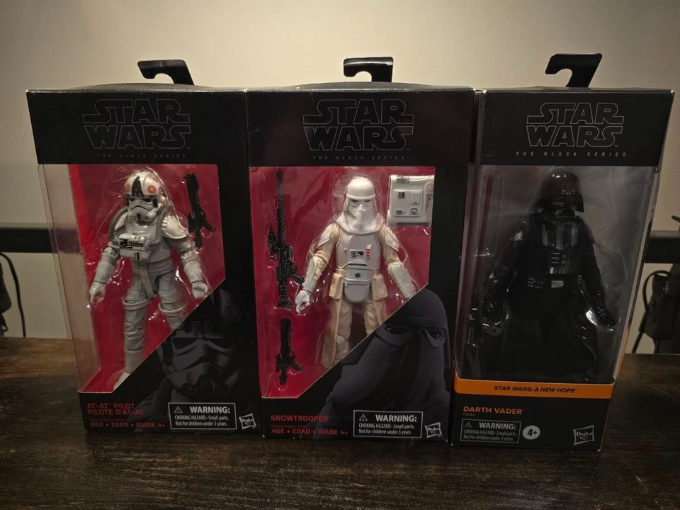 Lote Star Wars Black Series - Snowtrooper, AT-AT Driver e Darth Vader - Imagem 1 de 3