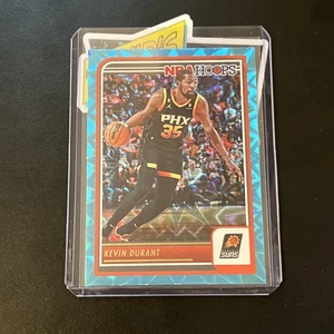2023-24 Panini NBA Hoops - Teal Explosion Kevin Durant #61 Phoenix Suns - Foto 1 di 3