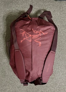 Arc’teryx Carrier 40 Duffle Bag Maroon TPU - Picture 1 of 4