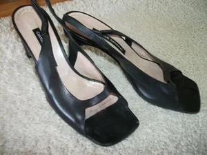 COSTUME NATIONAL - eleganter Luxus-Pumps Echtleder Gr. 40,5 neuw. - Bild 1 von 6