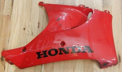 HONDA CBR900RR 1996-1997 RIGHT SIDE LOWER COWL 64400-MAS-780ZB (5) - Image 1 of 4