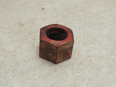 Tuerca del cigüeñal del motor pequeño Clinton 1600 Foto 1 de 2