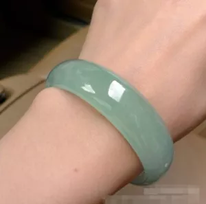 Bracciale Bracciale Pietra Preziosa Giada Luce Naturale Verde Giadeite 56-65mm - Foto 1 di 12