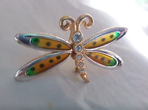 Stained Glass Effect Dragonfly BROOCH Pin Graduating Rhinestones in Middle - Picture 1 of 3