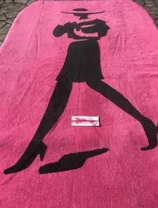 YVES SAINT LAURENT 1980s LARGE BATH/BEACH TOWEL~YSL LOGO~BLACK/PINK~FINE VINTAGE - Picture 1 of 7