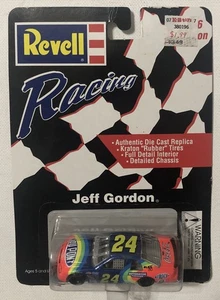 Neu 1996 Revell Racing NASCAR Jeff Gordon 1/64 Scale Die-Cast Stock Car *Neu in Verpackung* - Bild 1 von 2