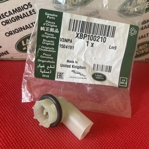 FREELANDER 1 / DISCOVERY 3 RRS BULB HOLDER FOR🔺 HIGH LEVEL STOP LIGHT - Picture 1 of 3