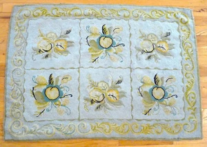 Vintage American wool hand hooked rug fruit gold yellow green tan 29 X 40" - Picture 1 of 6