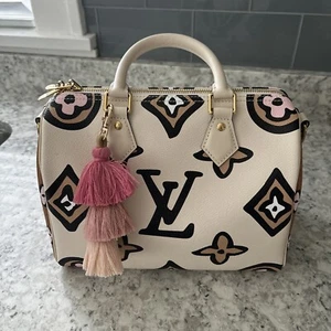 NWT Louis Vuitton Speedy 25 Bandoulière Wild At Heart Print Monogram Bag - Picture 1 of 24