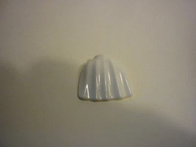 playmobil  accessoire tablier, cuirasse , gilet , cape blanche - Photo 1/2