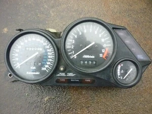kawasaki zzr 1100 c series full clock set showing just under 64,000 miles. - Picture 1 of 3
